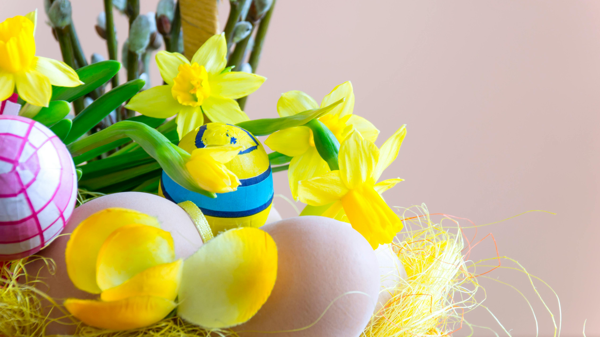 Ändrade tömningsdagar och öppettider under påsk